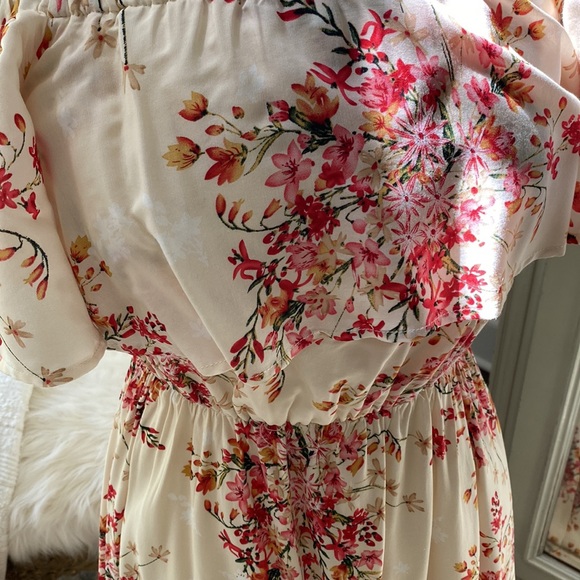 SugarLips Floral Maxi Dress - Picture 4 of 11